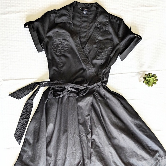 Banana Republic Dresses & Skirts - Banana Republic Black Wrap Dress